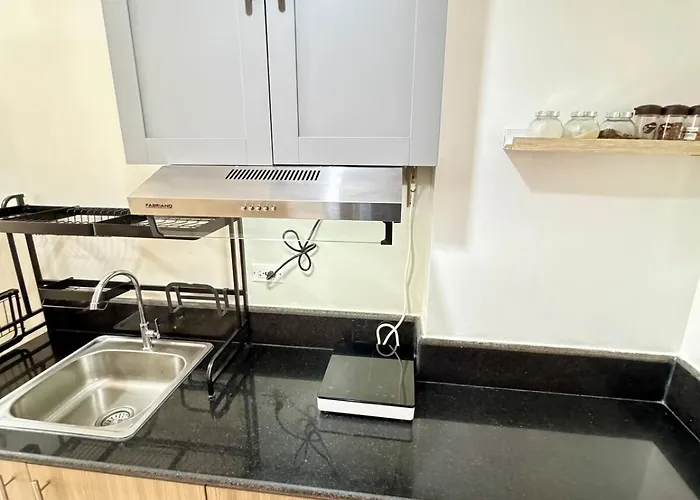 Apartamento 2br Staycation Nearairport