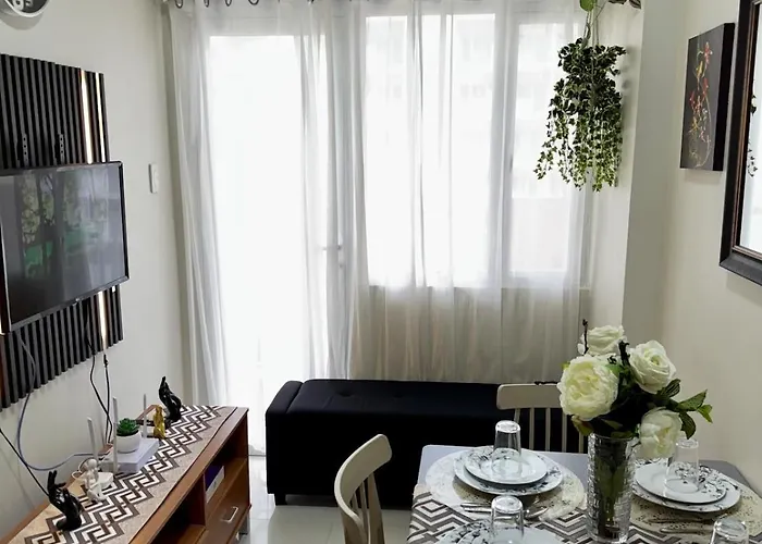 Apartamento 2br Staycation Nearairport