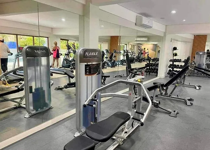 2br Staycation Nearairport Apartamento *